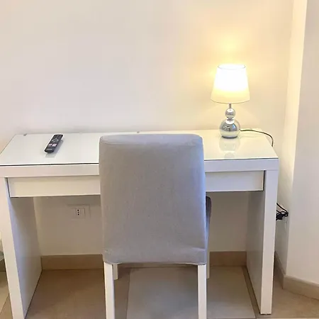 아파트 The